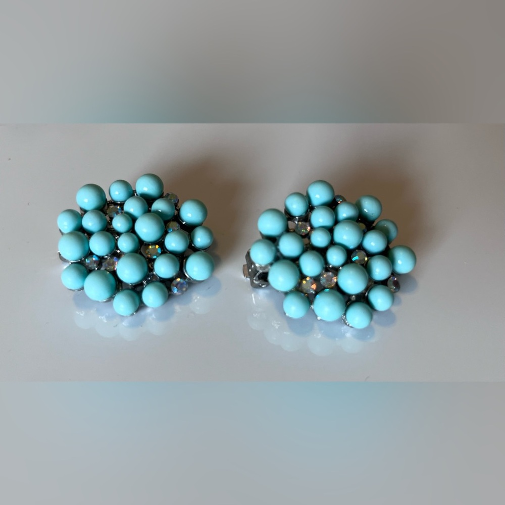 Vintage Turquoise Beaded & Crystal Clip-On Earrings c 1960s